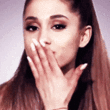 ArianaGrande1