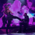 9985arianagrandekick