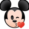 mickey_heartkiss