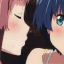 kissinghappy2