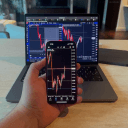 trading signals telegram's icon