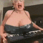 PIANO TITS gg/salemsgarden
