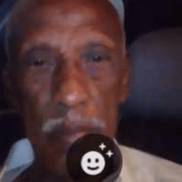 Old man lookin 4 pussy Old man lookin 4 pussy